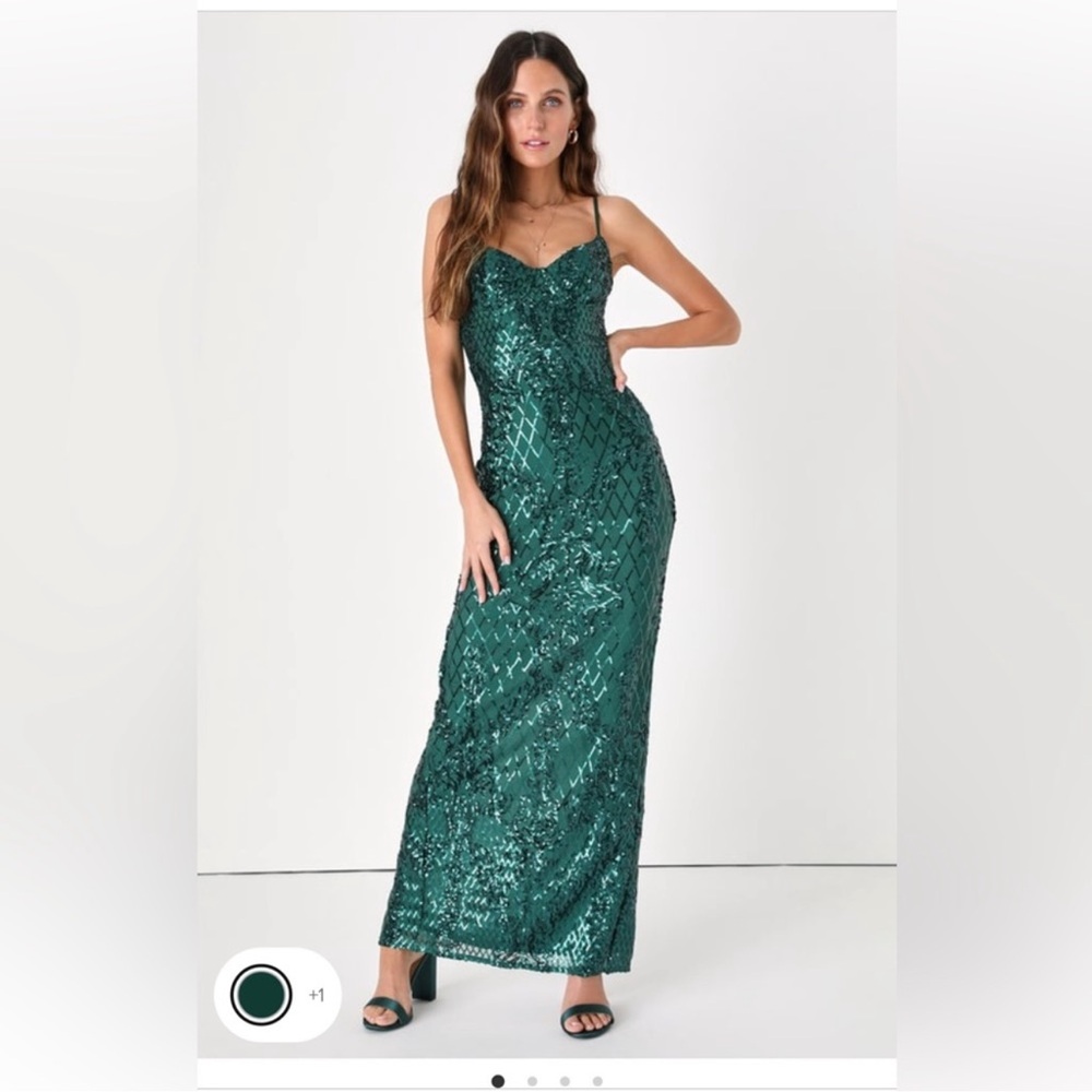 NWT EMERALD GREEN SEQUIN GOWN